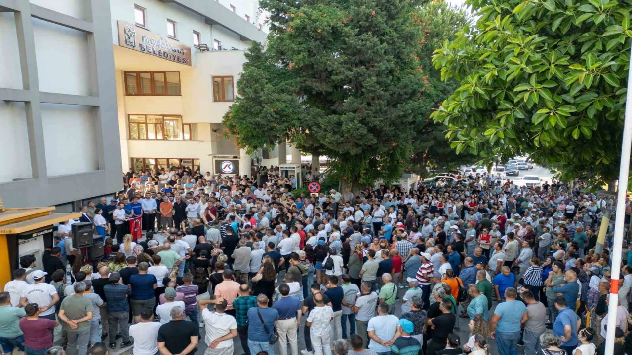 Manavgatta tutuklanan belediye başkanı Nefi Karaya destek mitingi