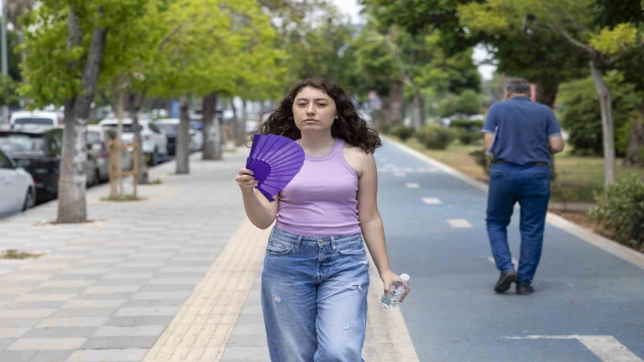 Mersinde uzmanlardan sıcak hava uyarısı