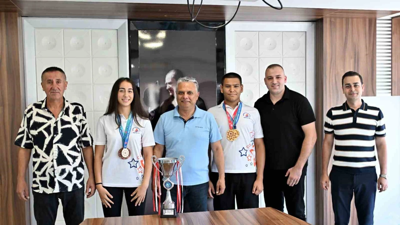 Muratpaşanın sporcularından altın zafer