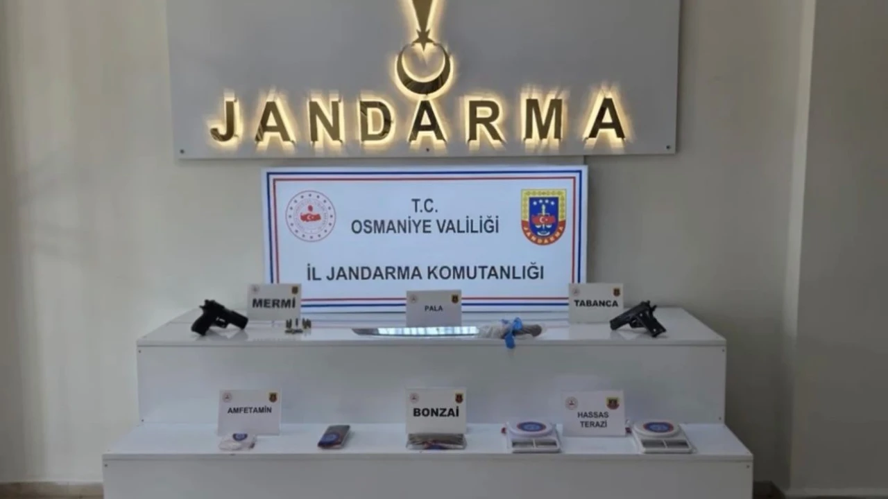 Osmaniyede uyuşturucu operasyonu: 2 gözaltı