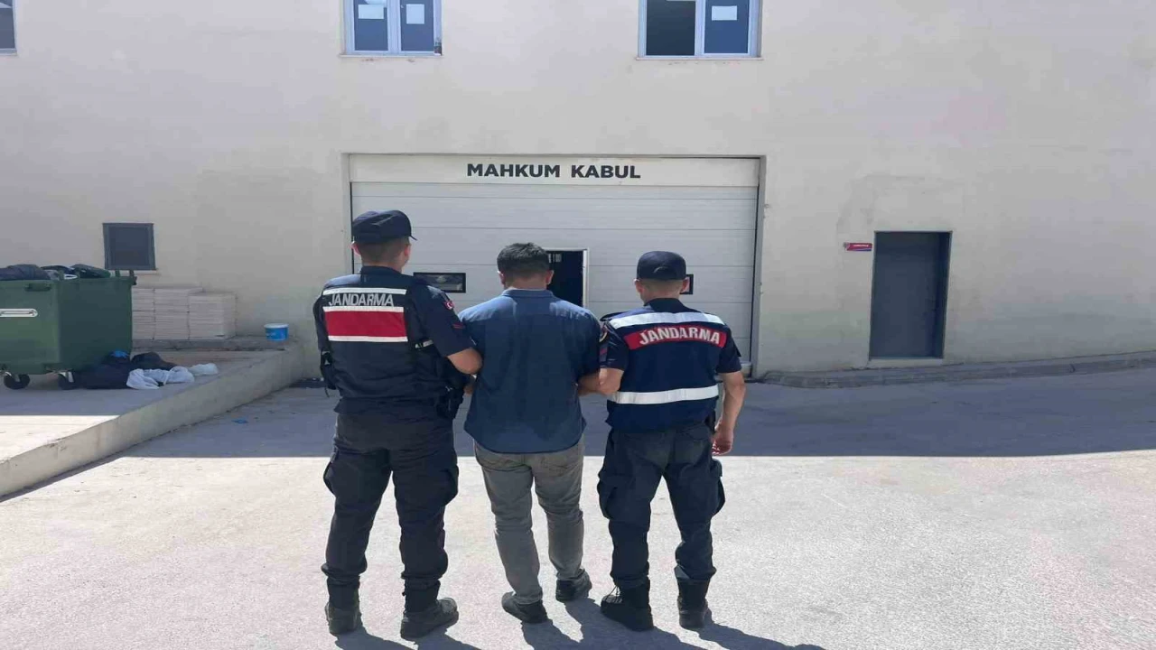 Silahlarını satıp ‘çalındı dedi, gerçek ortaya çıkınca tutuklandı