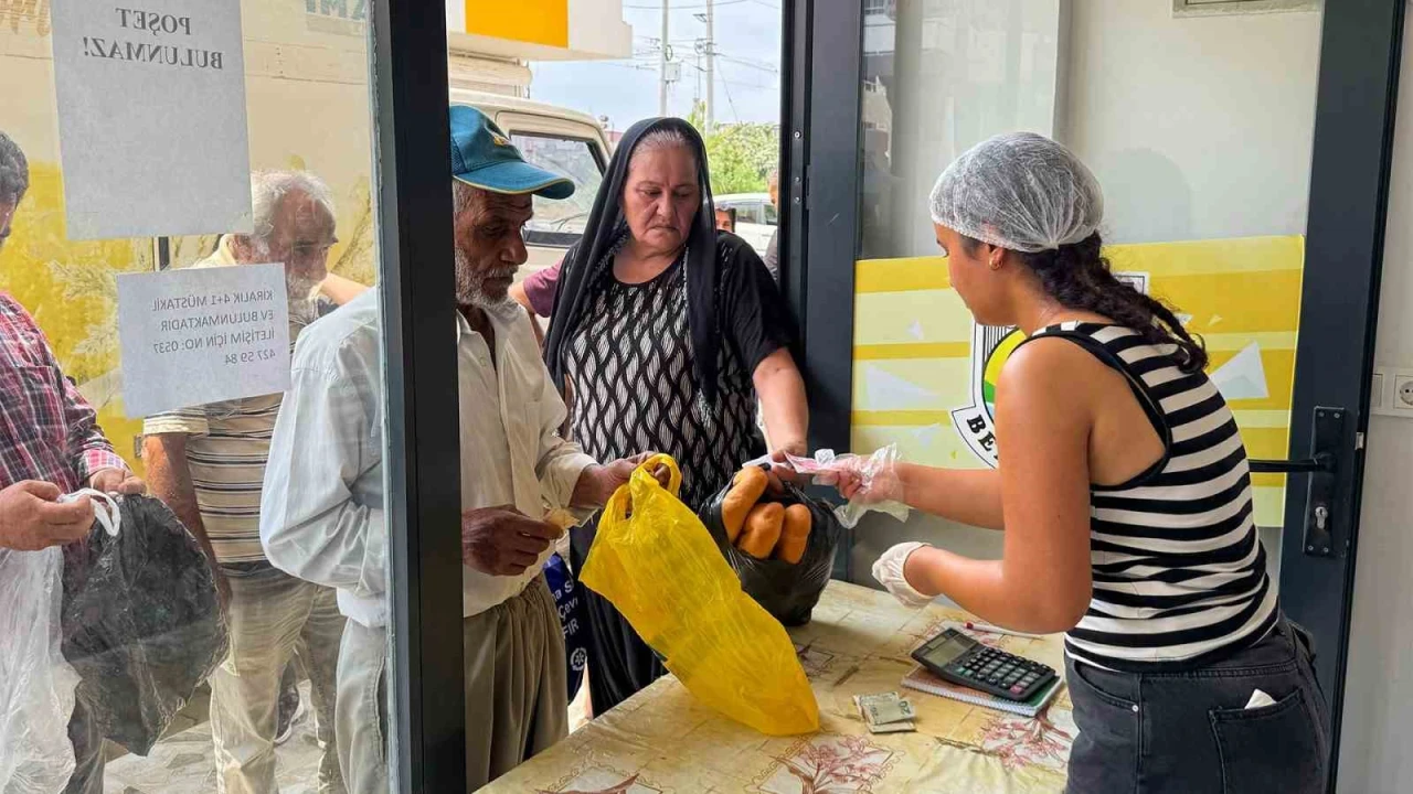 Tarsus Belediyesinden halk ekmek büfeleriyle hem gıda desteği hem kadın istihdamı