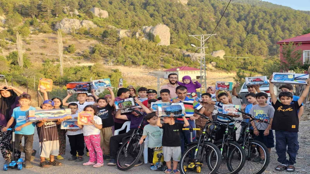 Adanada Engelsiz Cami projesi gönüllere dokundu