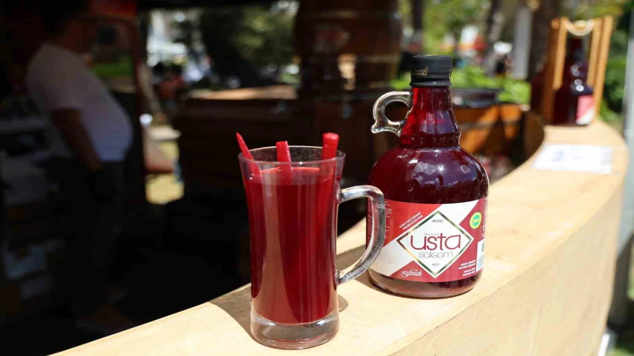 Adananın tescilli lezzeti şalgam, dünya sahnesinde: Büyük Usta & Serfressh WorldFood İstanbulda