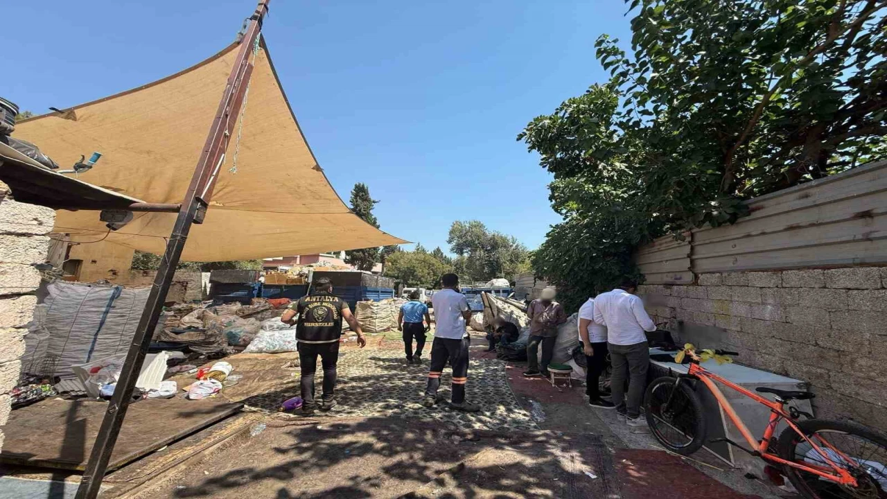 Antalyada hurda ve ikinci el iş yerlerine eşzamanlı denetim: 8 iş yeri mühürlendi