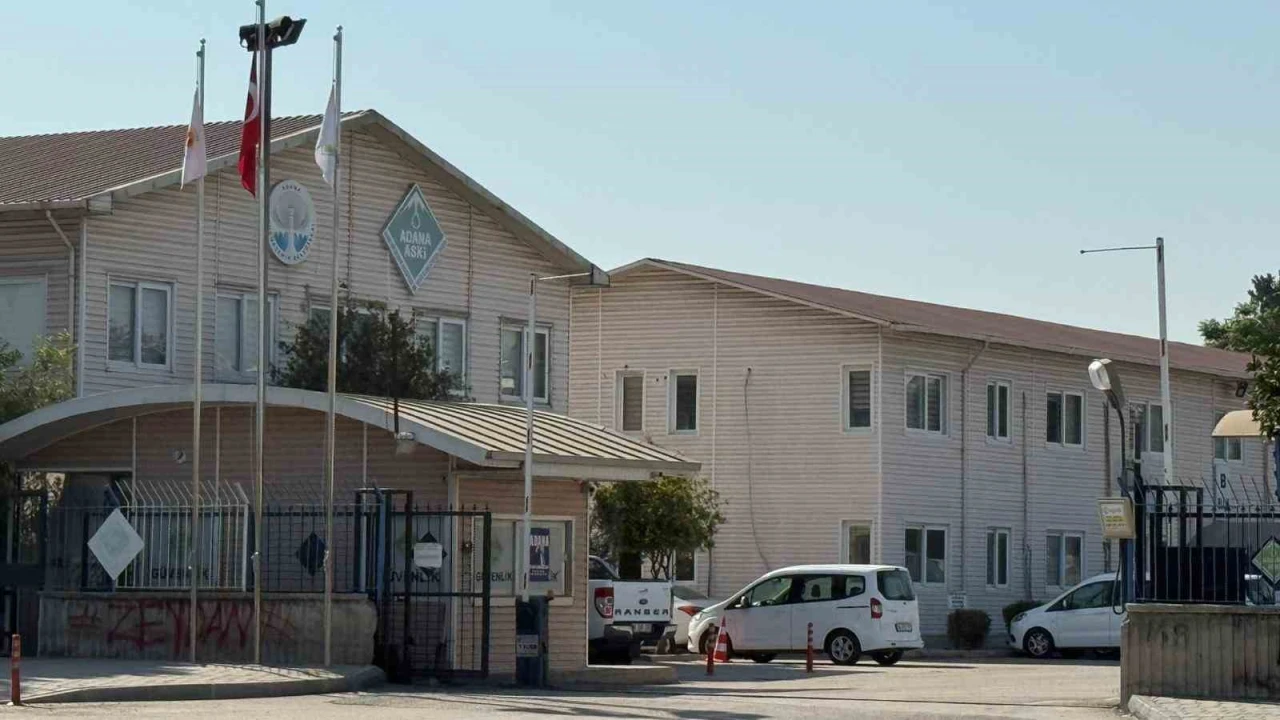 ASKİnin amiri, tartıştığı işçiyi tabancayla vurdu