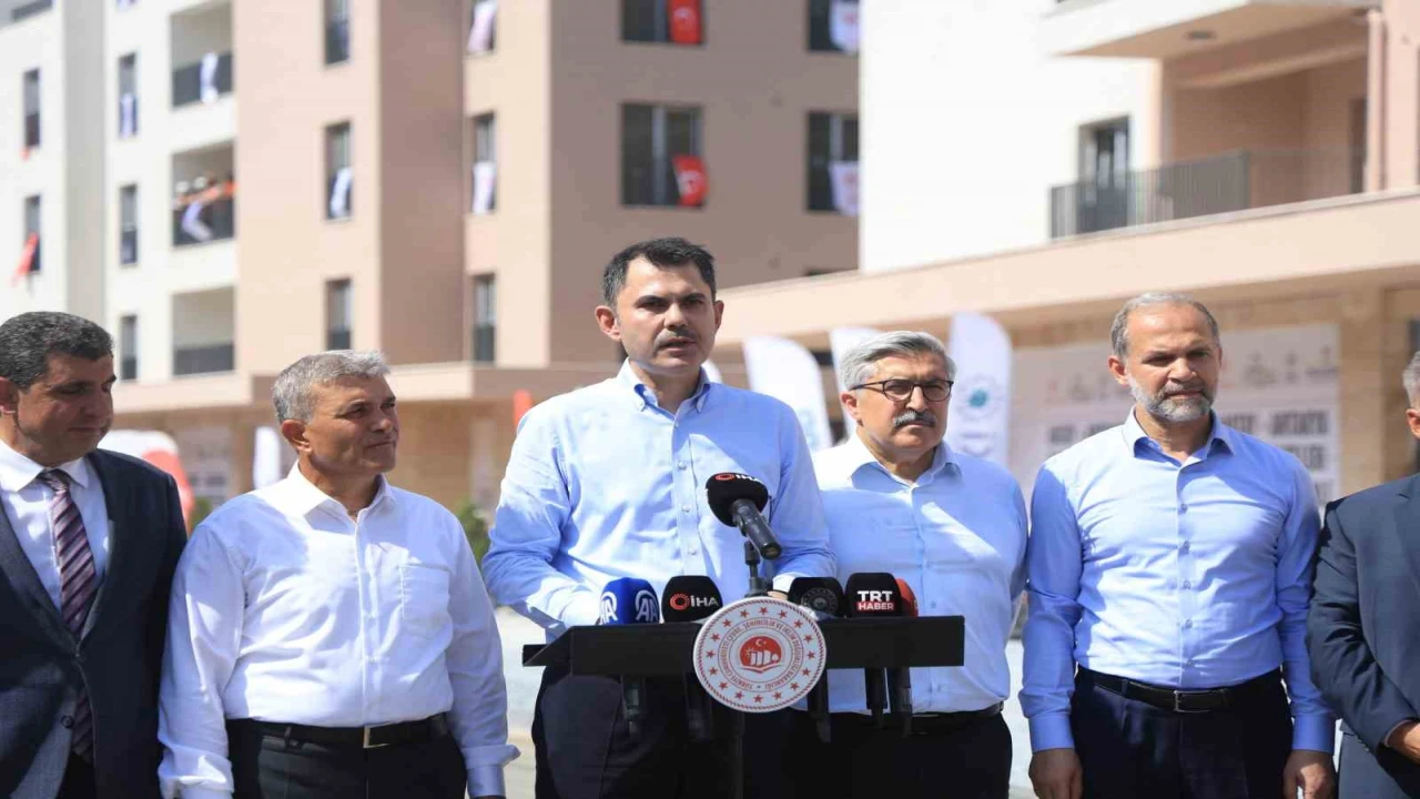 Bakan Kurum: Ağustos ayı içinde 300 bininci konutumuzun anahtarlarını da Malatyamızda Sayın Cumhurbaşkanımızın teşrifleriyle teslim edeceğiz