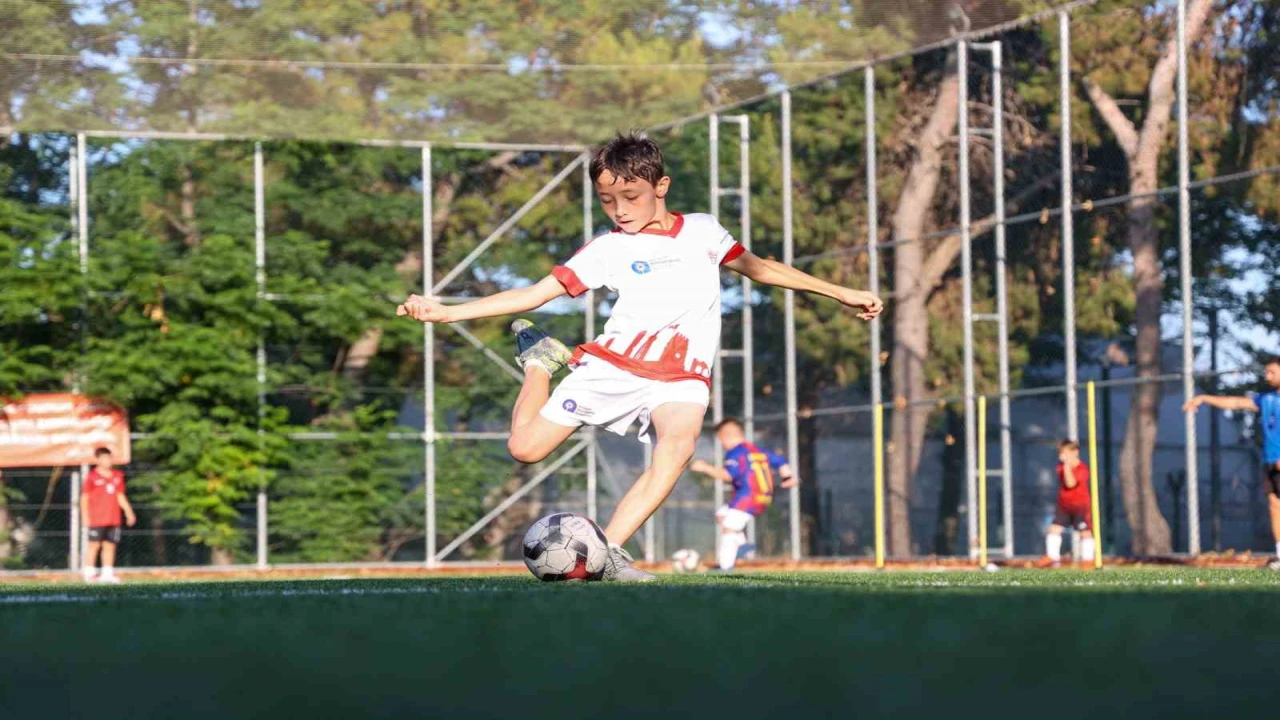 Futbol akademisi kış dönemi kayıtları başlıyor