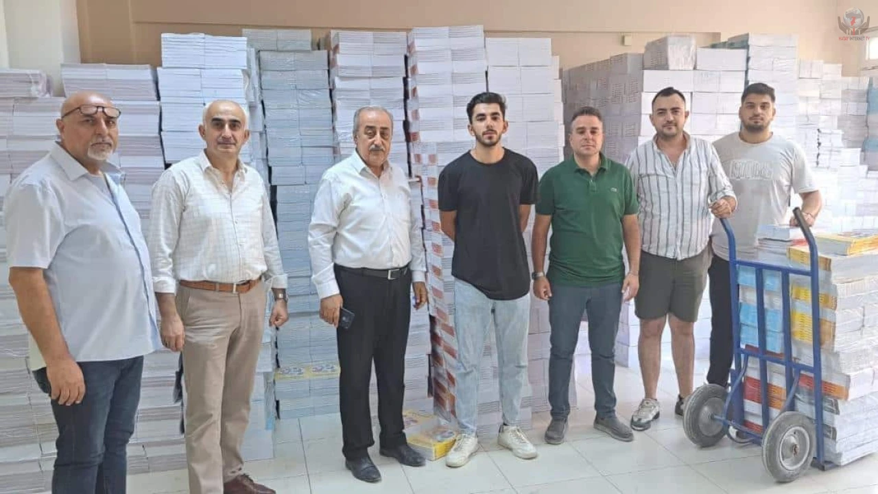 Hatay’da okullara ücretsiz ders kitabı dağıtımına başlandı