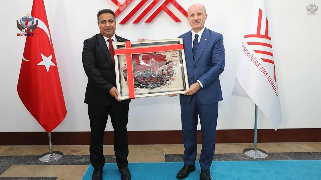 İSTE REKTÖRÜ DURUEL'DEN ÖZVAR'A TEBRİK ZİYARETİ