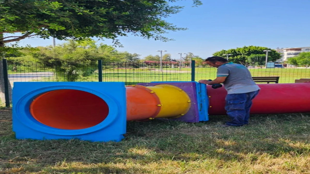 Manavgat Belediyesi köpek eğitim parkına yeni parkurlar ekliyor