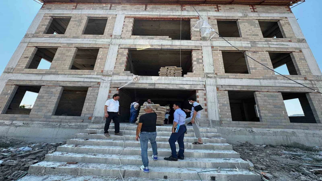 Manavgatta Yatılı Hafızlık Kız Kuran Kursunun kaba inşaatı tamamlandı