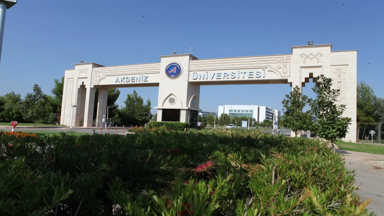 Akdeniz Üniversitesinden 23 akademisyen Dünyanın En Etkili Bilim İnsanları listesinde