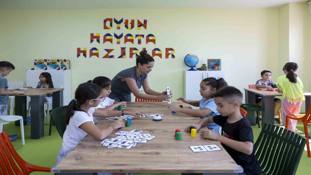 Akıl ve Zeka Oyunları Atölyesinde eğlence ve öğrenme bir arada