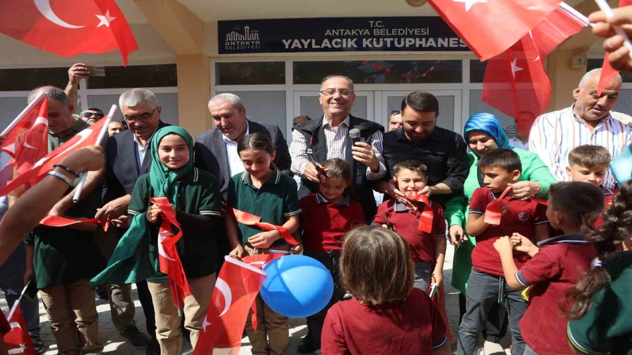 Antakya Belediyesi, Yaylacık Mahallesinde açtığı kütüphaneyle çocukları kitapla buluşturdu
