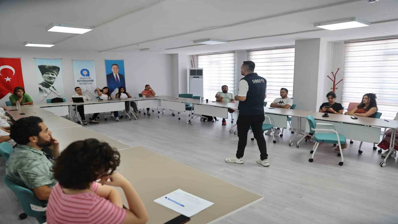 Antalya Büyükşehir Belediyesinden siber güvenlik eğitimi