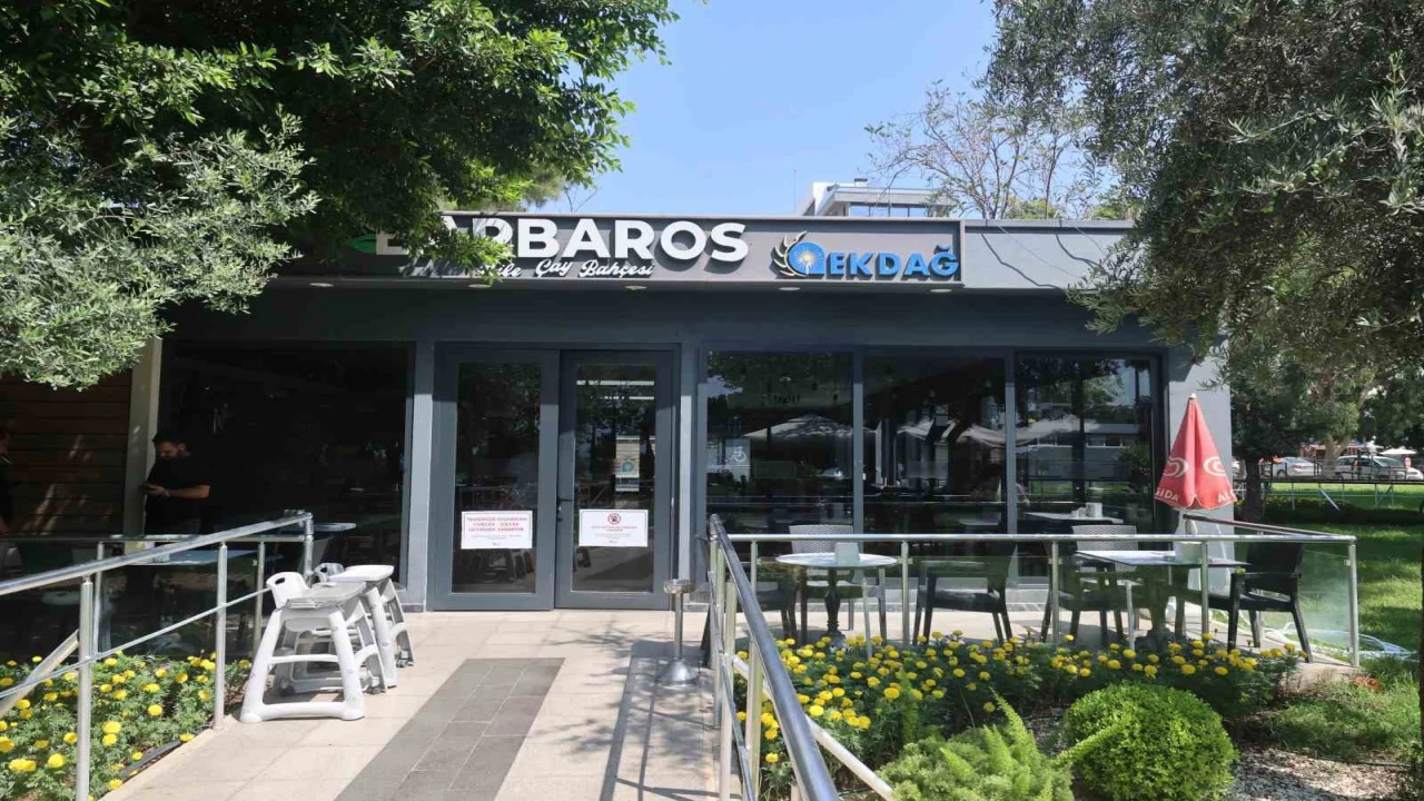 Barbaros Çay Bahçesi Kütüphanesi açıldı