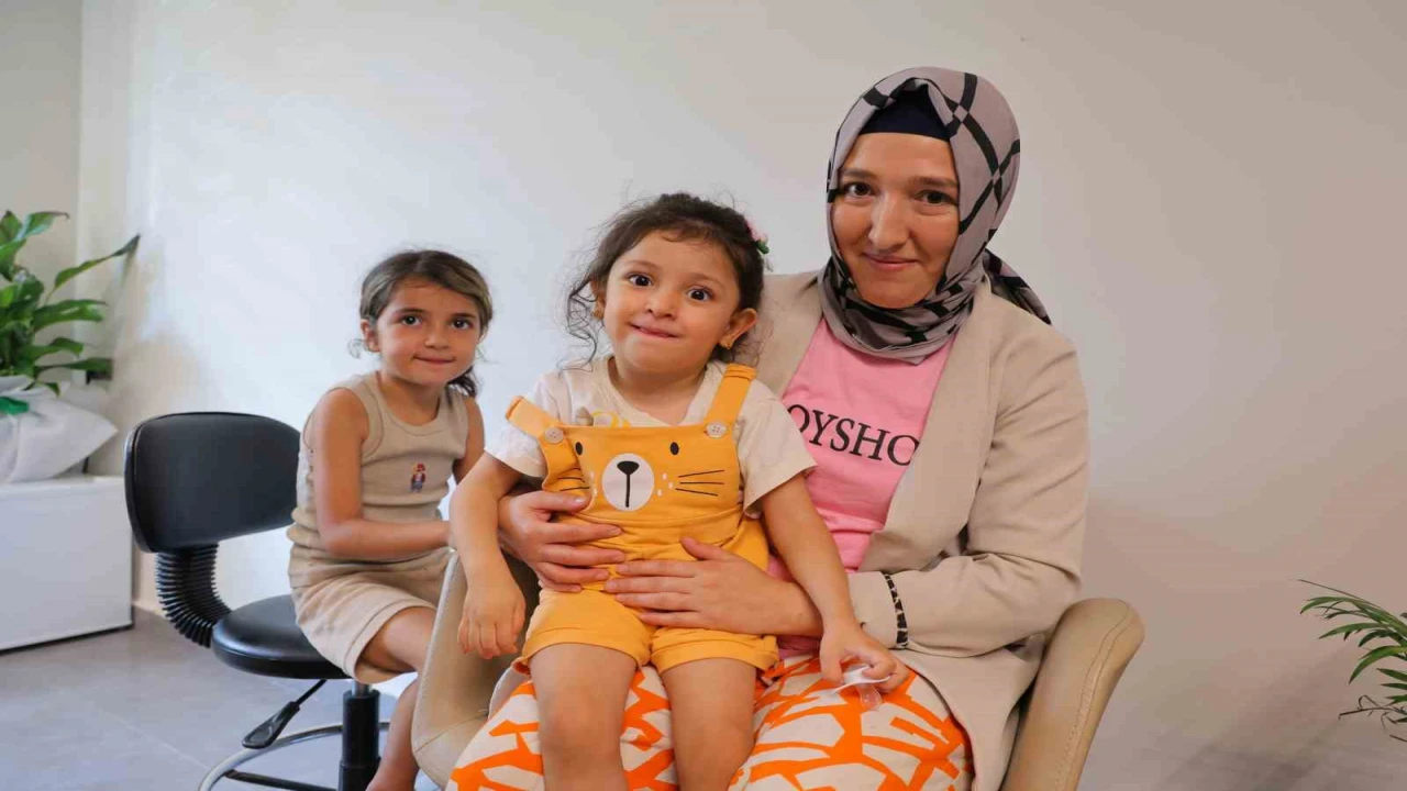 Beyin felcinde botoks ve tendon gevşetme tedavisiyle, Asel yeniden yürümeye başladı