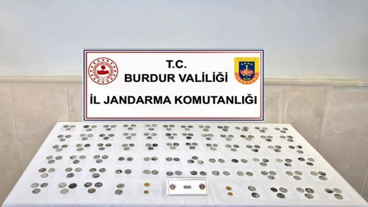 Burdurda 195 sikke ele geçirildi