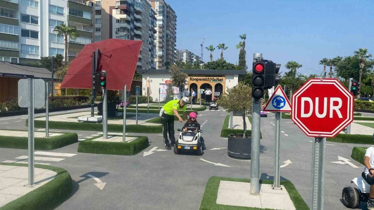 Çocuklara trafikte güvenli yarınlar eğitimi