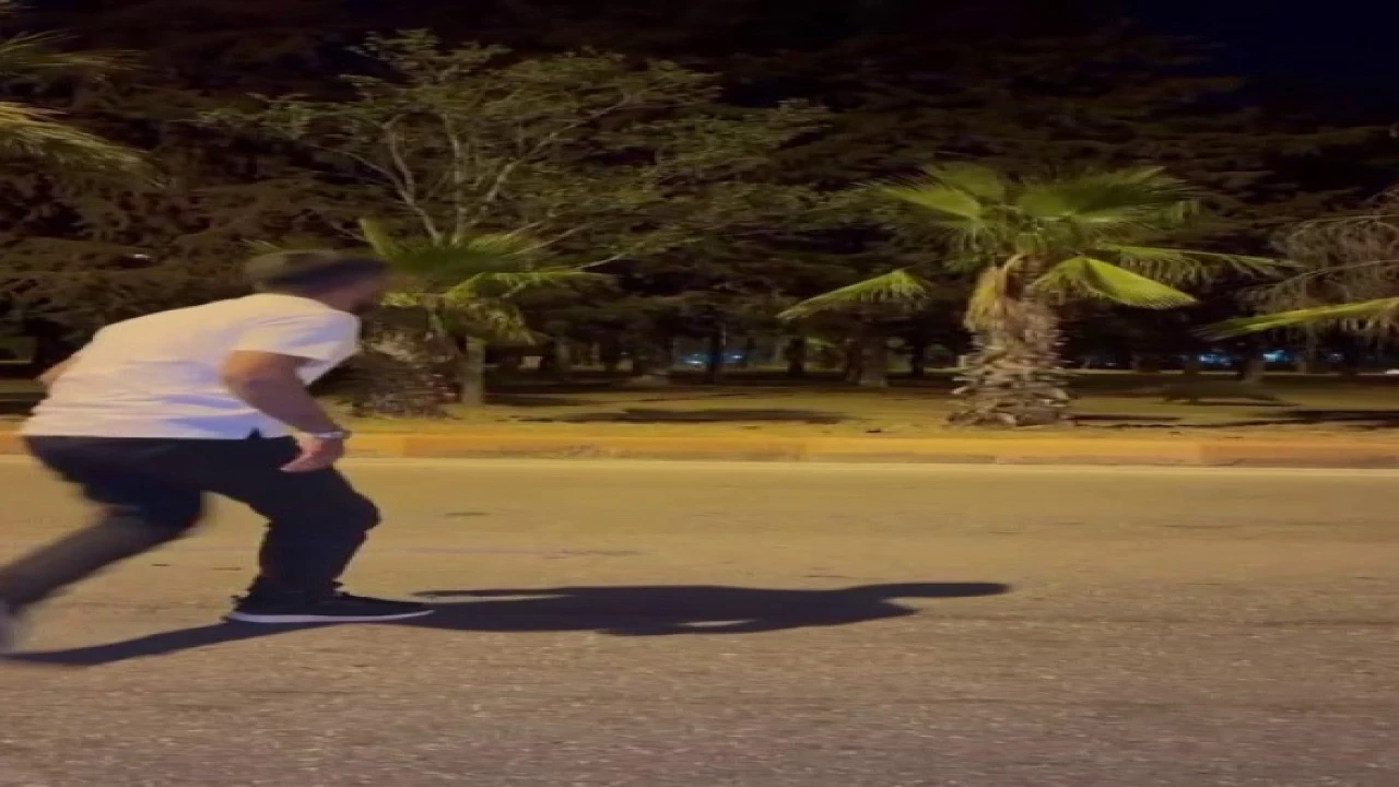 Çukurova Üniversitesinin yapamadığını vatandaş havlayarak yaptı domuzlar kaçtı