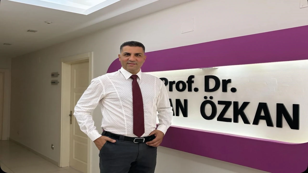 Diş Hekimi Prof. Dr. Özkan: GLP-1 türevli obezite ilaçları ağız kuruluğu ve diş kaybını artırıyor