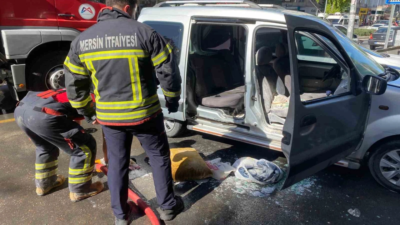 Esnafın zamanında müdahalesi aracın yanmasını önledi