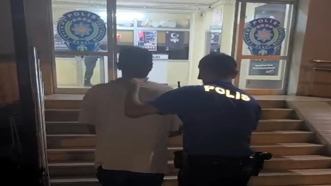 Evden yağma yapan firari hükümlü yakalandı