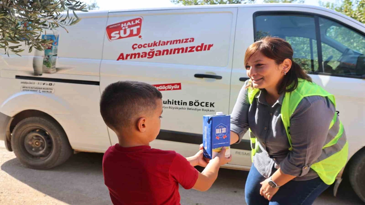Halk süt 2025 yılında 10 bin çocuğa ulaştırıldı