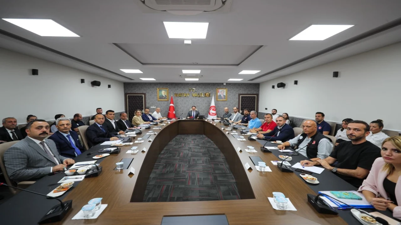 Hatayda ihya ve inşa sürecinde yürütülen çalışmalar değerlendirildi