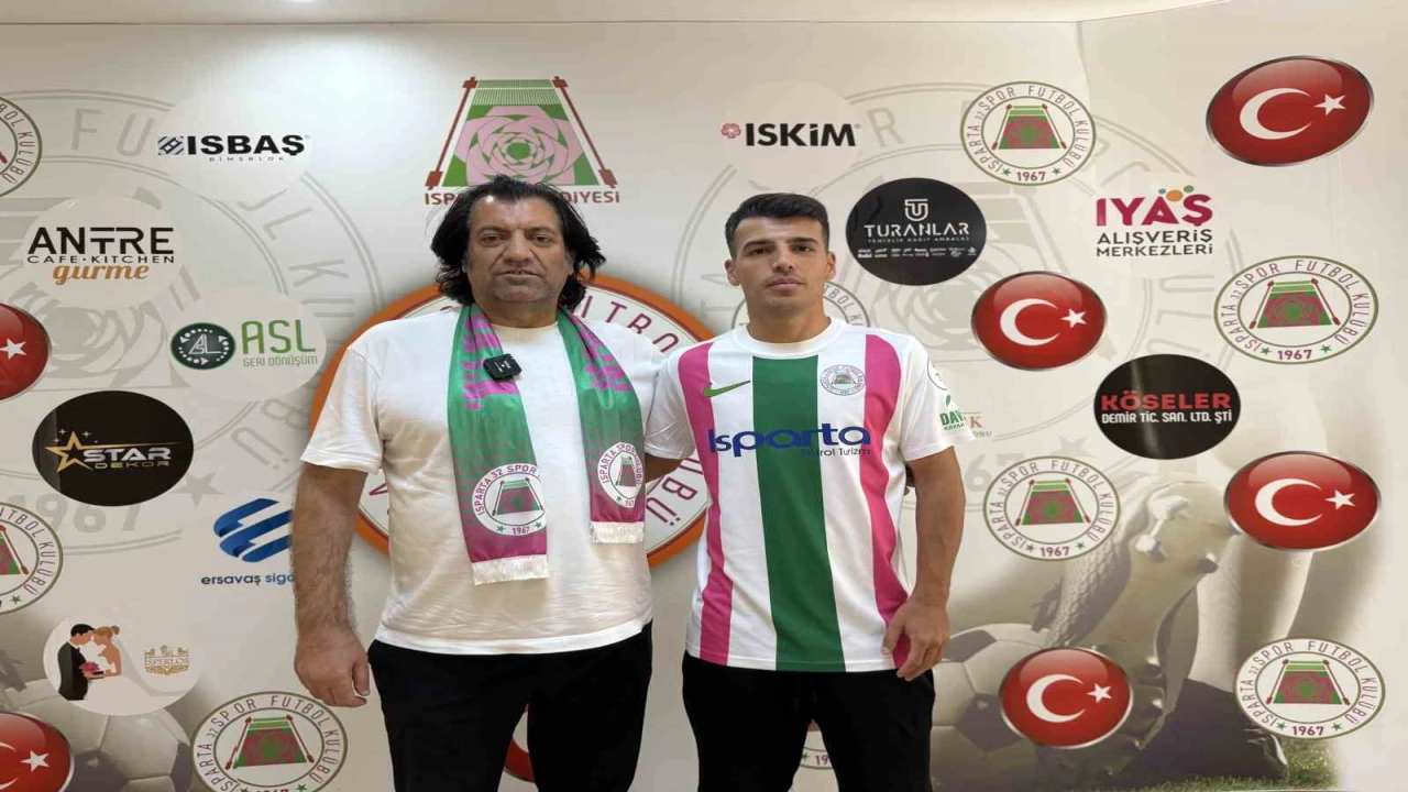 Isparta32spor, Hüseyin Öztürkü transfer etti