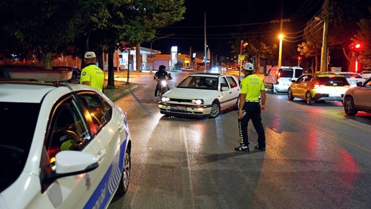 Ispartada 26 araca idari para cezası uygulandı