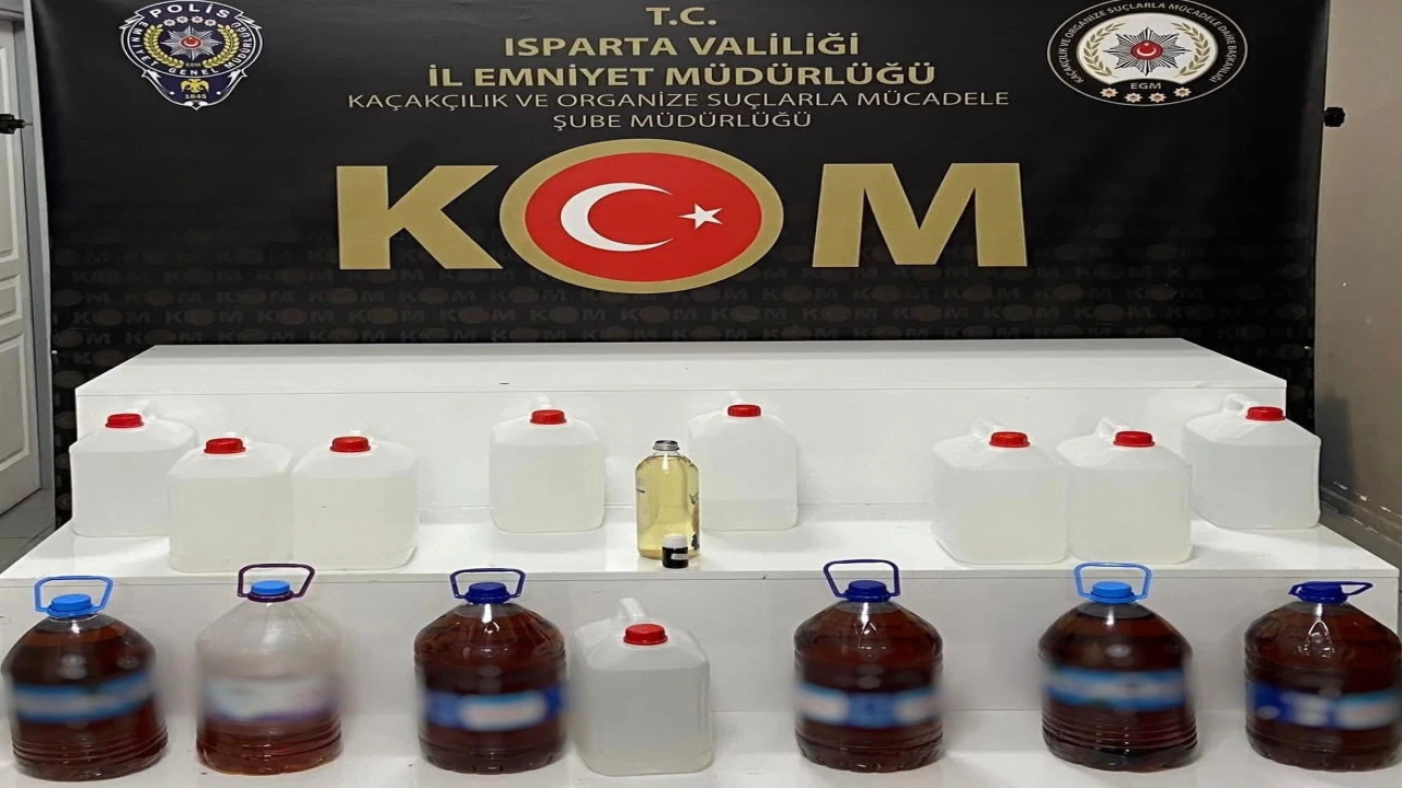 Ispartada kaçak alkol operasyonu: 69 litre sahte içki ele geçirildi