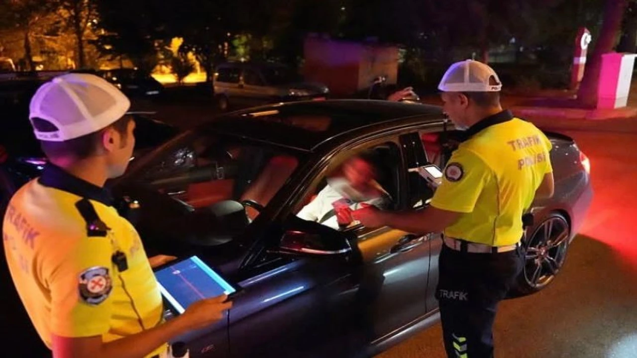 Ispartada park ve mesire alanlarında huzur denetimi yapıldı