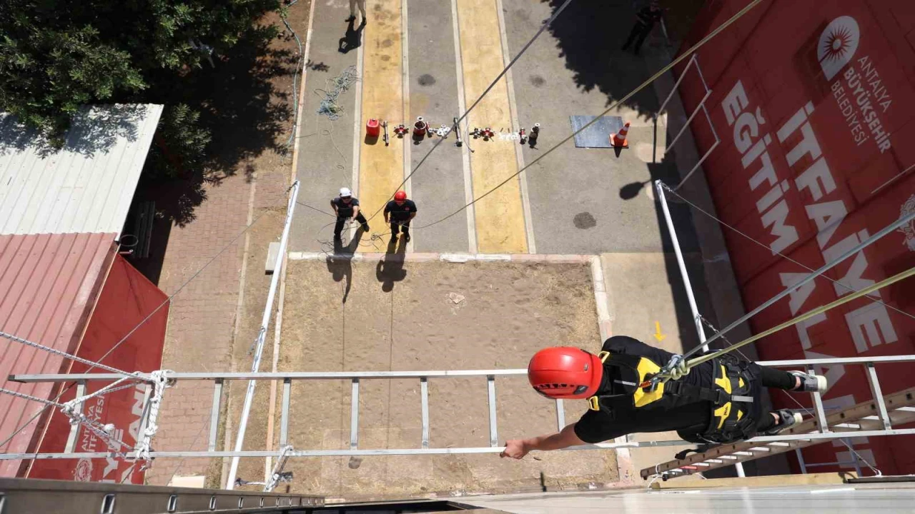 İtfaiye eri adaylarının zorlu parkuru
