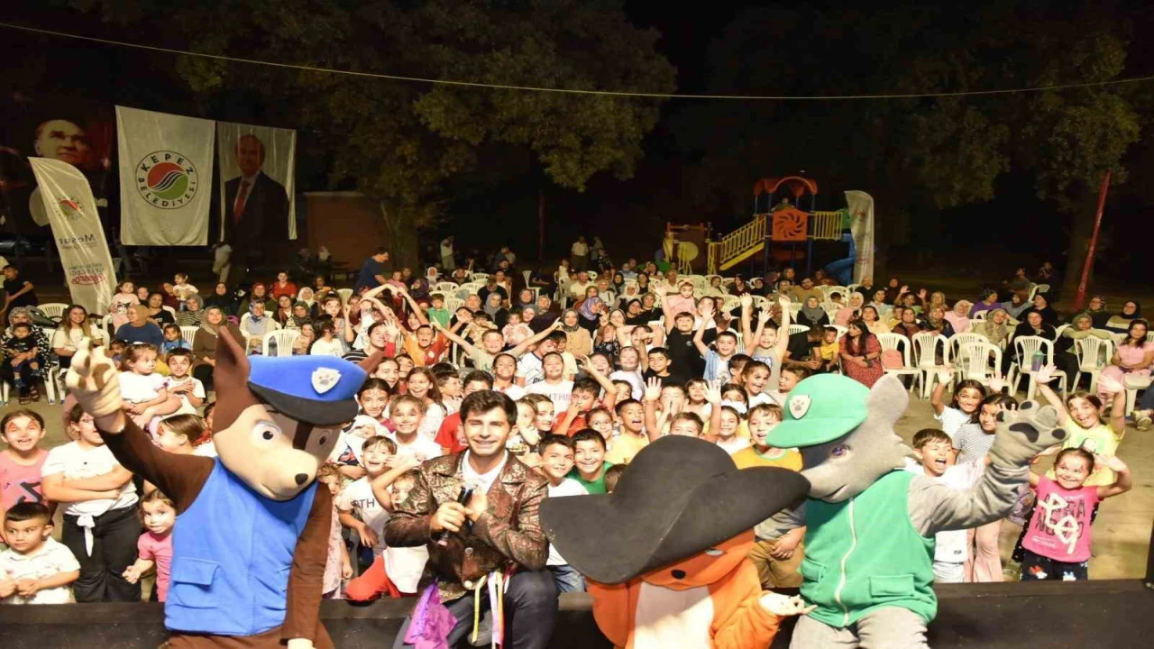 Kepezde çocuklar Sahne Kepez ile coştu