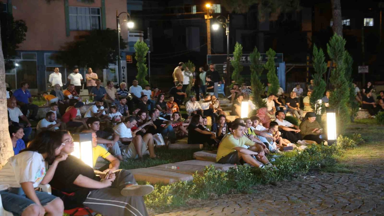 Kozanda 12 dev adam heyecanı