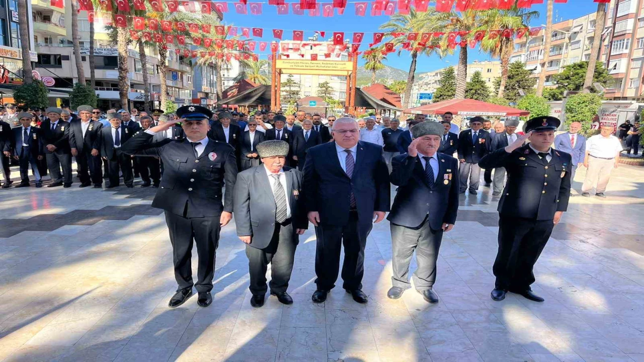 Kumlucada Gaziler günü kutlandı