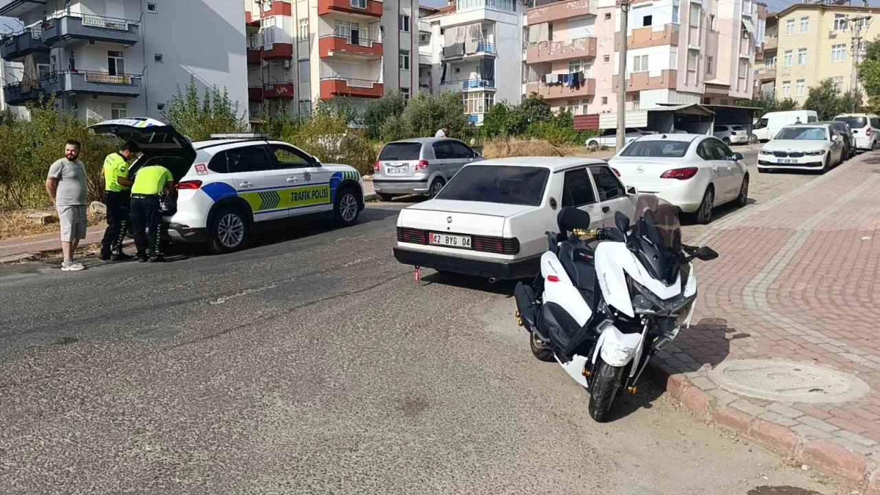 Manavgatta motorlu bisiklet ile otomobil çarpıştı: 1 yaralı