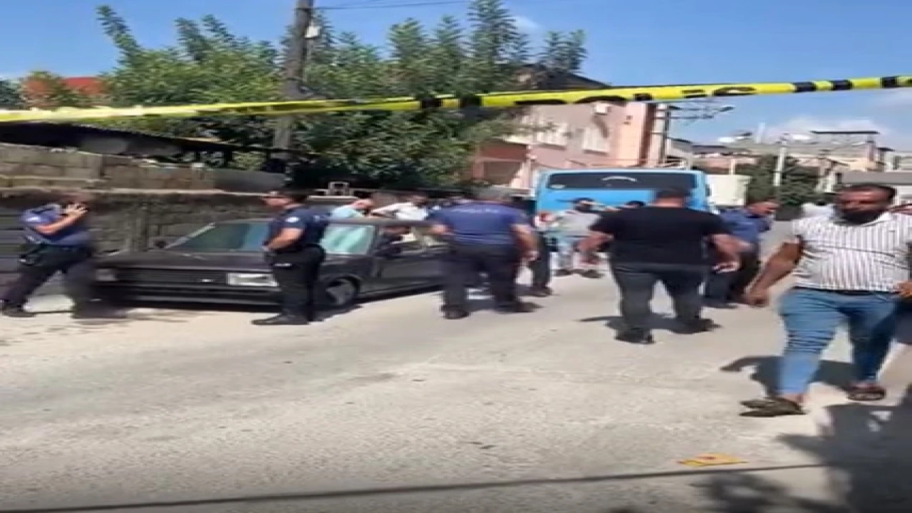 Mersinde 26 yaşındaki genç araçta ölü bulundu