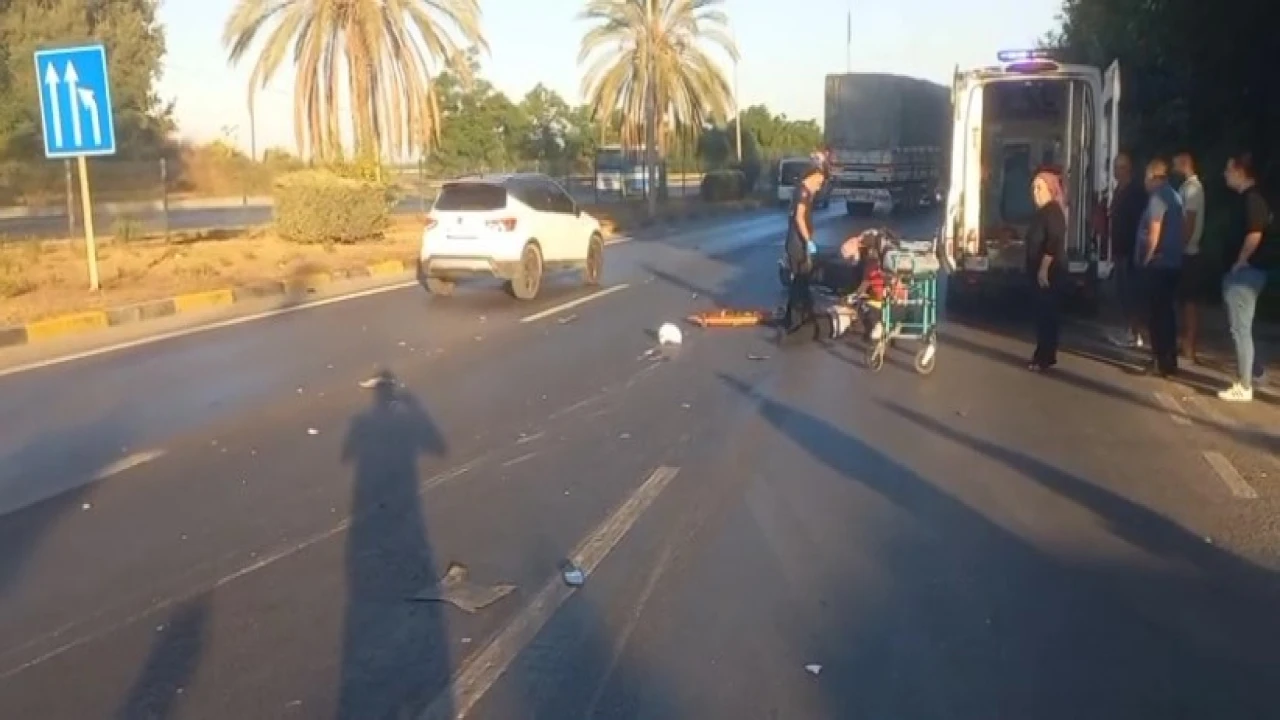 Otomobille çarpışan motosikletin sürücüsü yaralandı