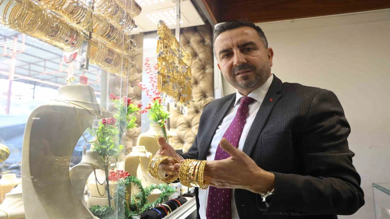 Yılların sarrafı altının gram fiyatının 6 bin TLyi bulacağının sinyalini verdi