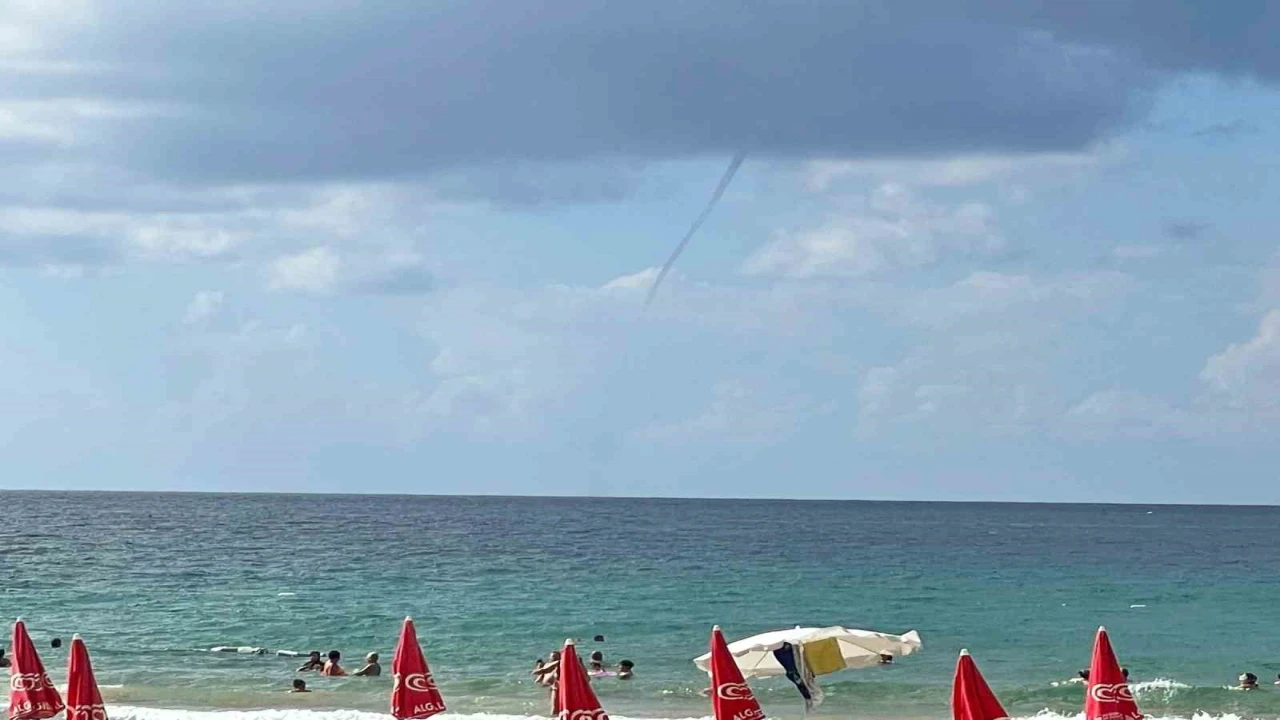 Alanya açıklarında hortum