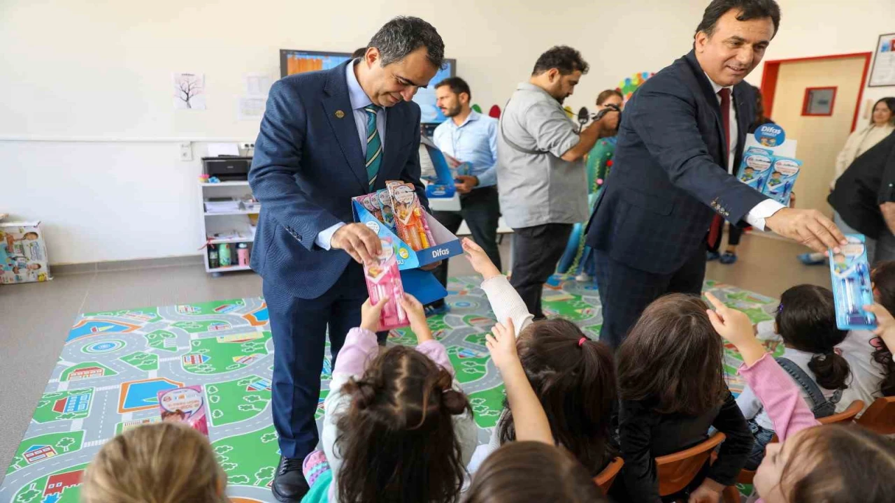 Alanya Belediyesinden miniklere temizlik eğitimi