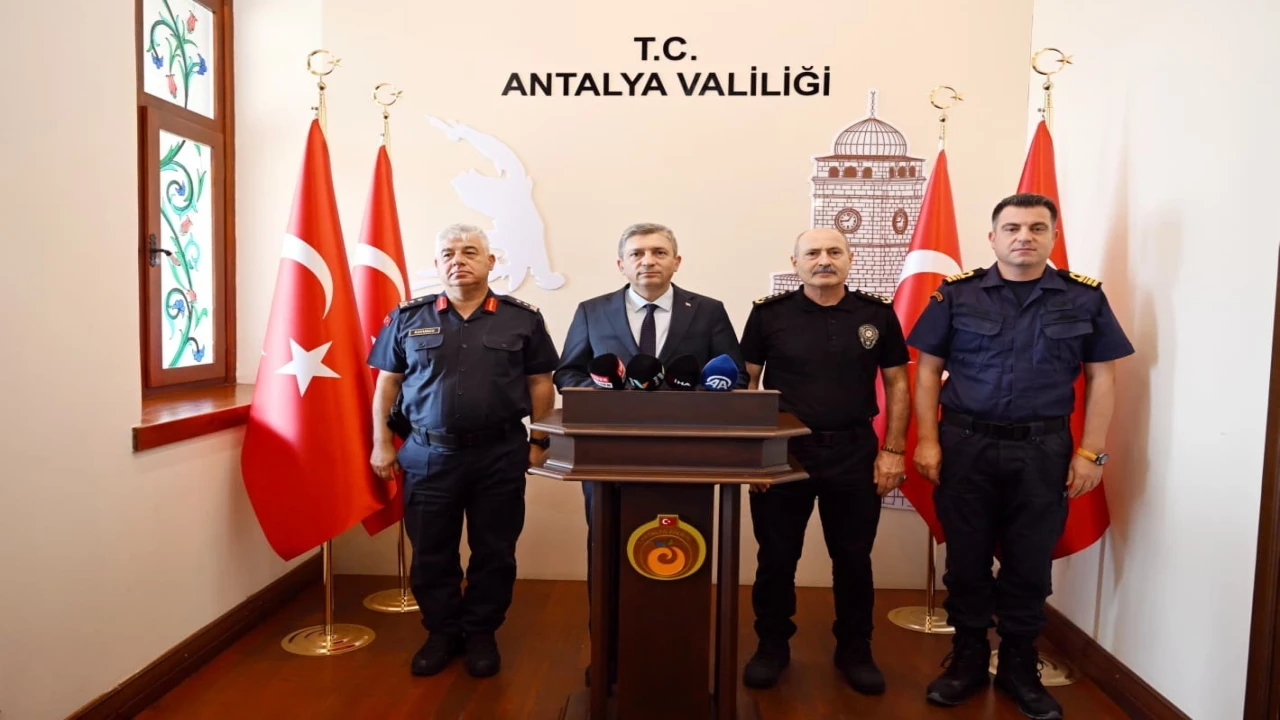 Antalyada bir ayda 848 uyuşturucu operasyonu düzenlendi