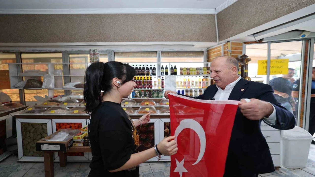 Başkan Demirçalı: Bayrağımız, birlik ve beraberliğimizin en güçlü simgesidir