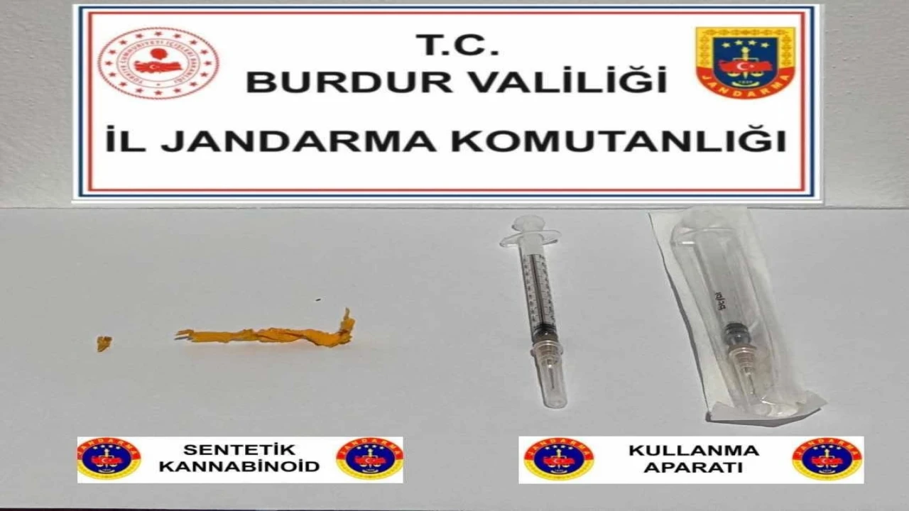 Burdurda uyuşturucu denetimi: 5 gözaltı