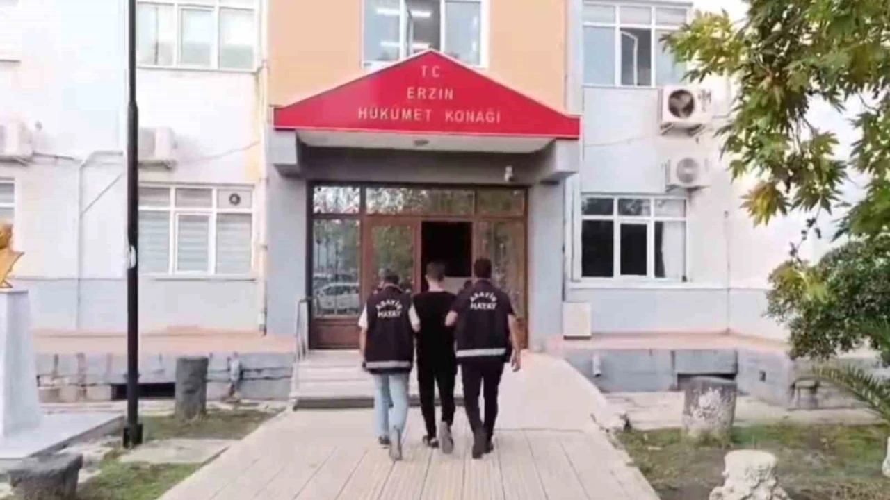 Erzinde hapis cezası ile aranan 2 kişi yakalandı