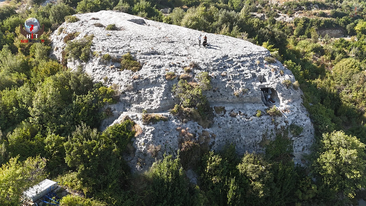 Hatay'da çok sevdiği mağarasını boşaltacak olmanın hüznünü yaşıyor