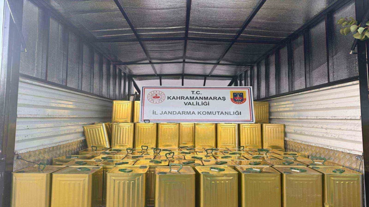 Kahramanmaraşta 200 teneke sahte zeytinyağı ele geçirildi